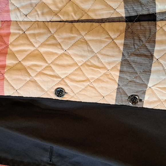 Burberry Brit mid length trench coat with detachable quilted lining 10 - Picture 8 of 12
